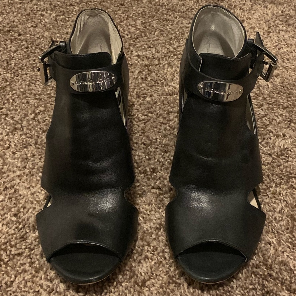 Black michael kors peep toe heels/booties. Size 8